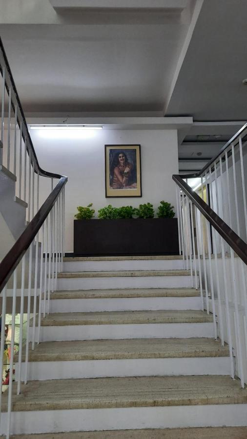 New Delhi Ymca Tourist Hostel Exterior foto