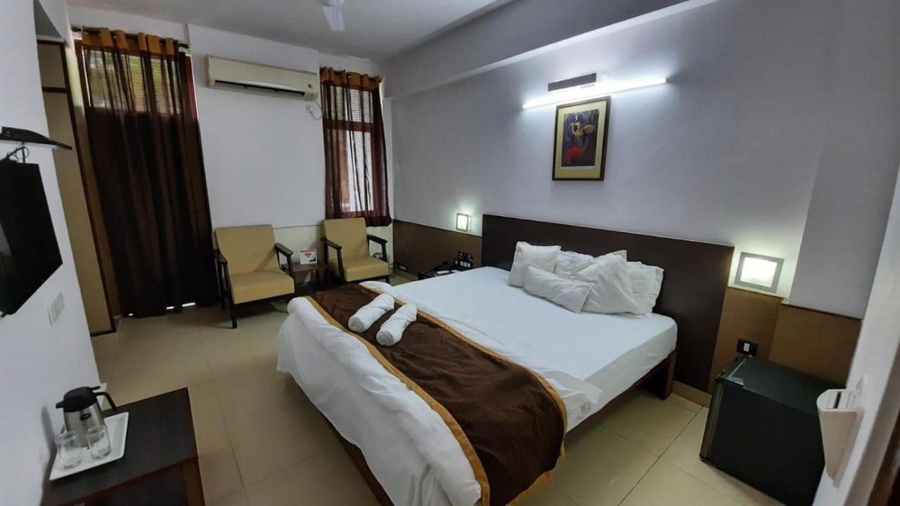 New Delhi Ymca Tourist Hostel Exterior foto