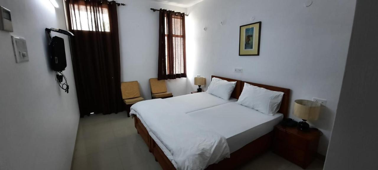 New Delhi Ymca Tourist Hostel Exterior foto