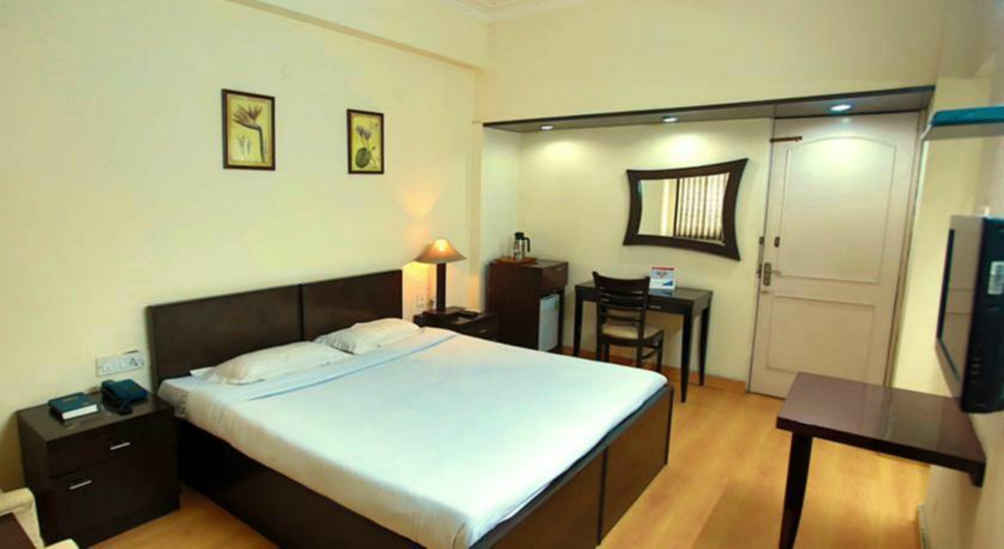 New Delhi Ymca Tourist Hostel Exterior foto